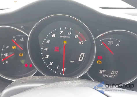 2004 Mazda Rx-8 6 Speed Manual z USA, uszkodzony, nr VIN JM1FE173640133501